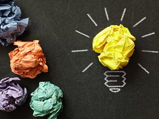 light bulb draw with motolite paper