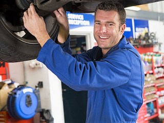 What's driving the auto repairs market